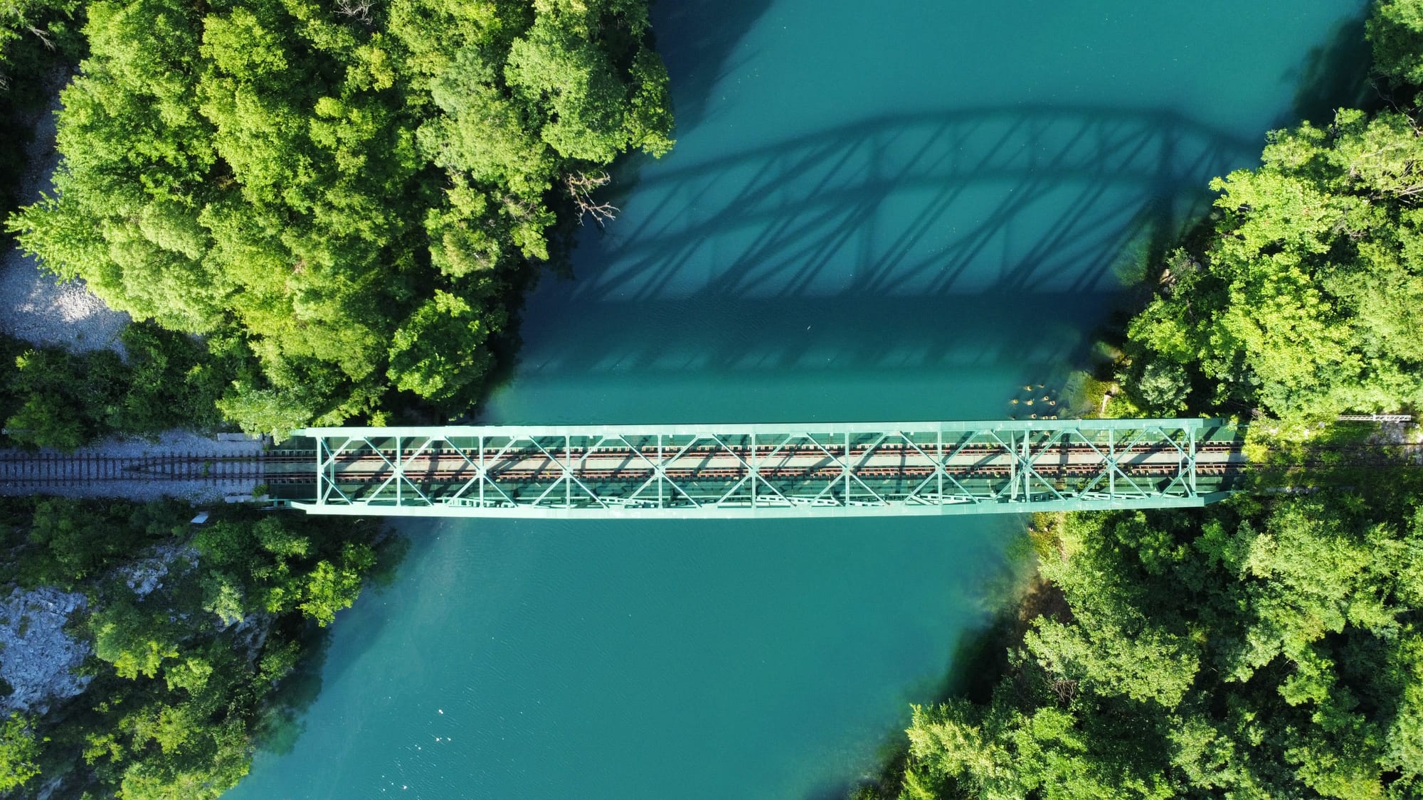 Drone pic of Una line bridge