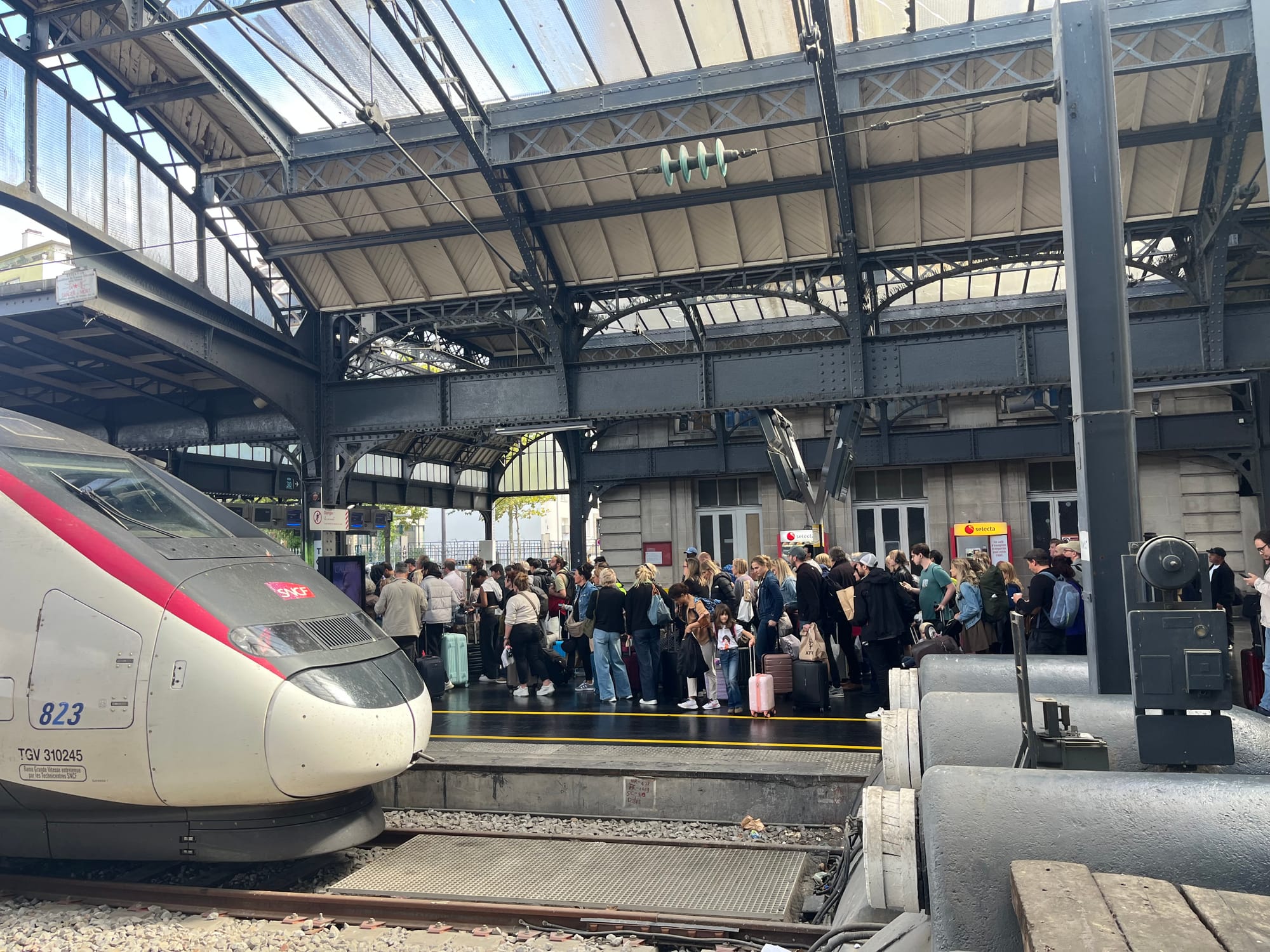 Paris-Stuttgart, and Stuttgart-Budapest: two railway worlds