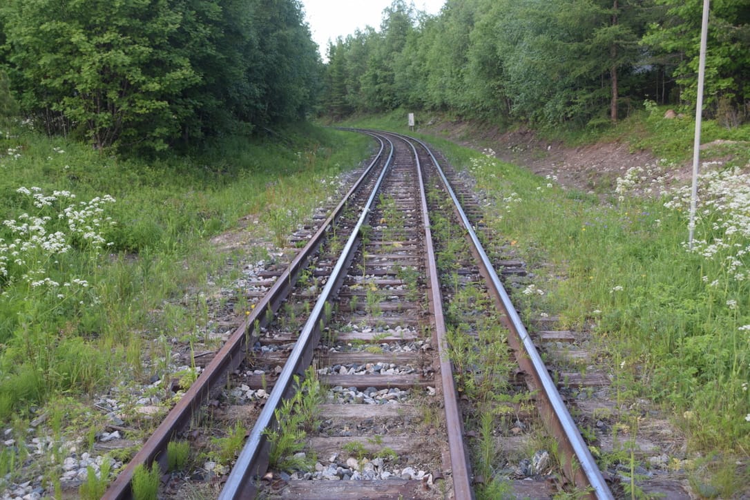 Re-gauge Finland's railways to standard gauge