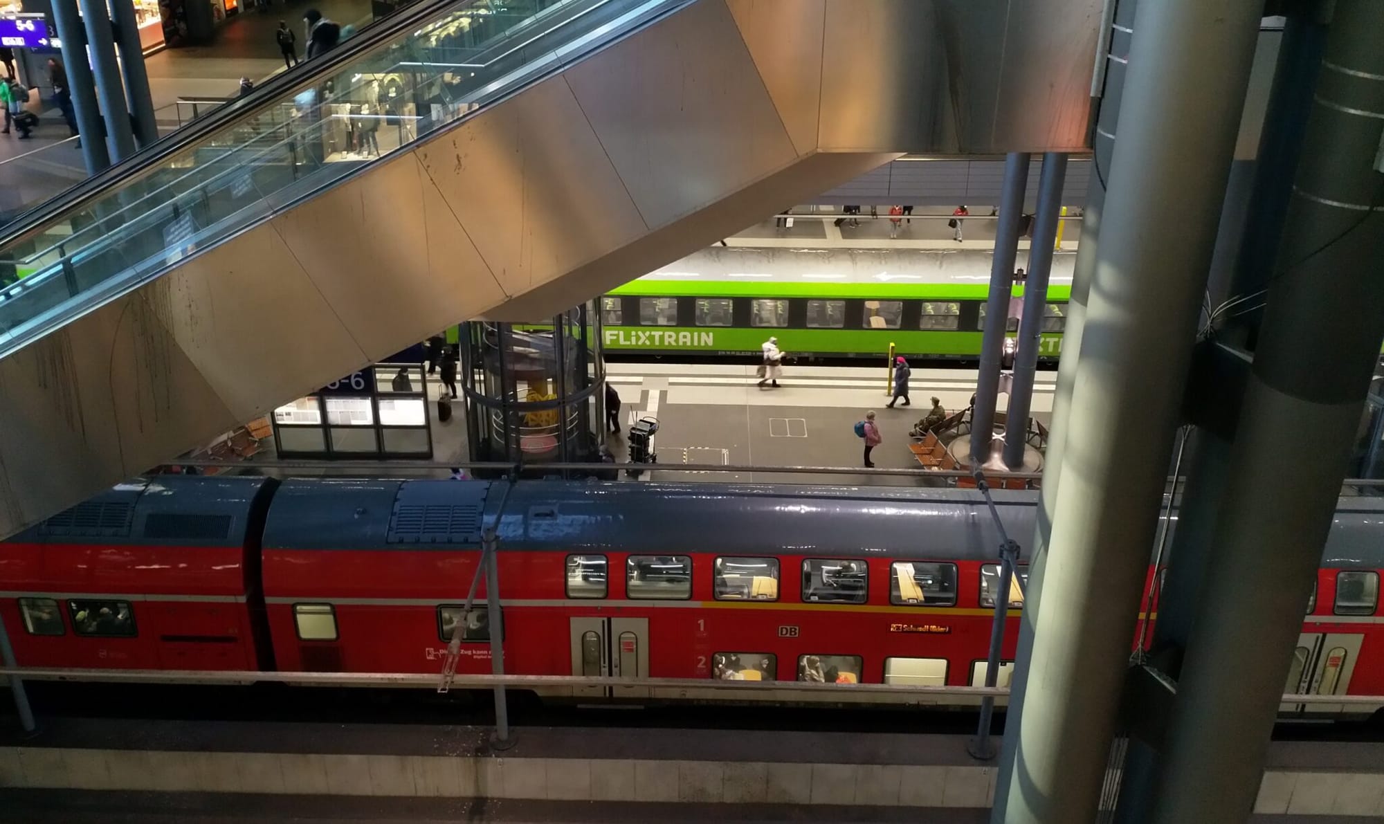 Deutsche Bahn has an amazing opportunity in ticket sales, but is too blinded by Flixtrain to seize it