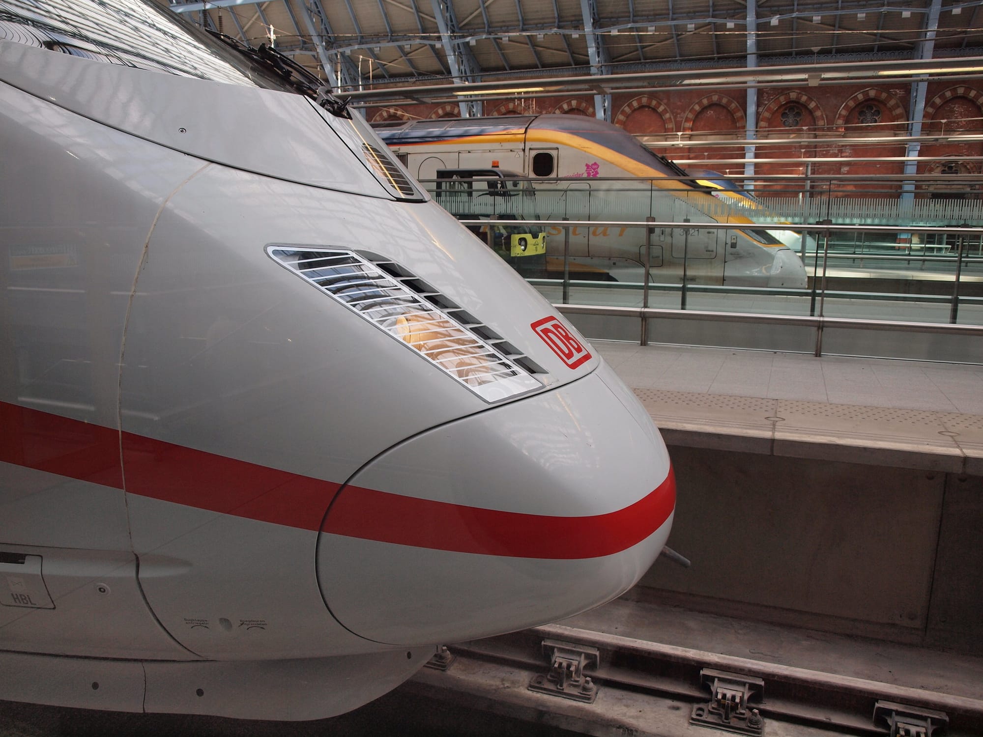 The future of long distance train services through the Channel Tunnel