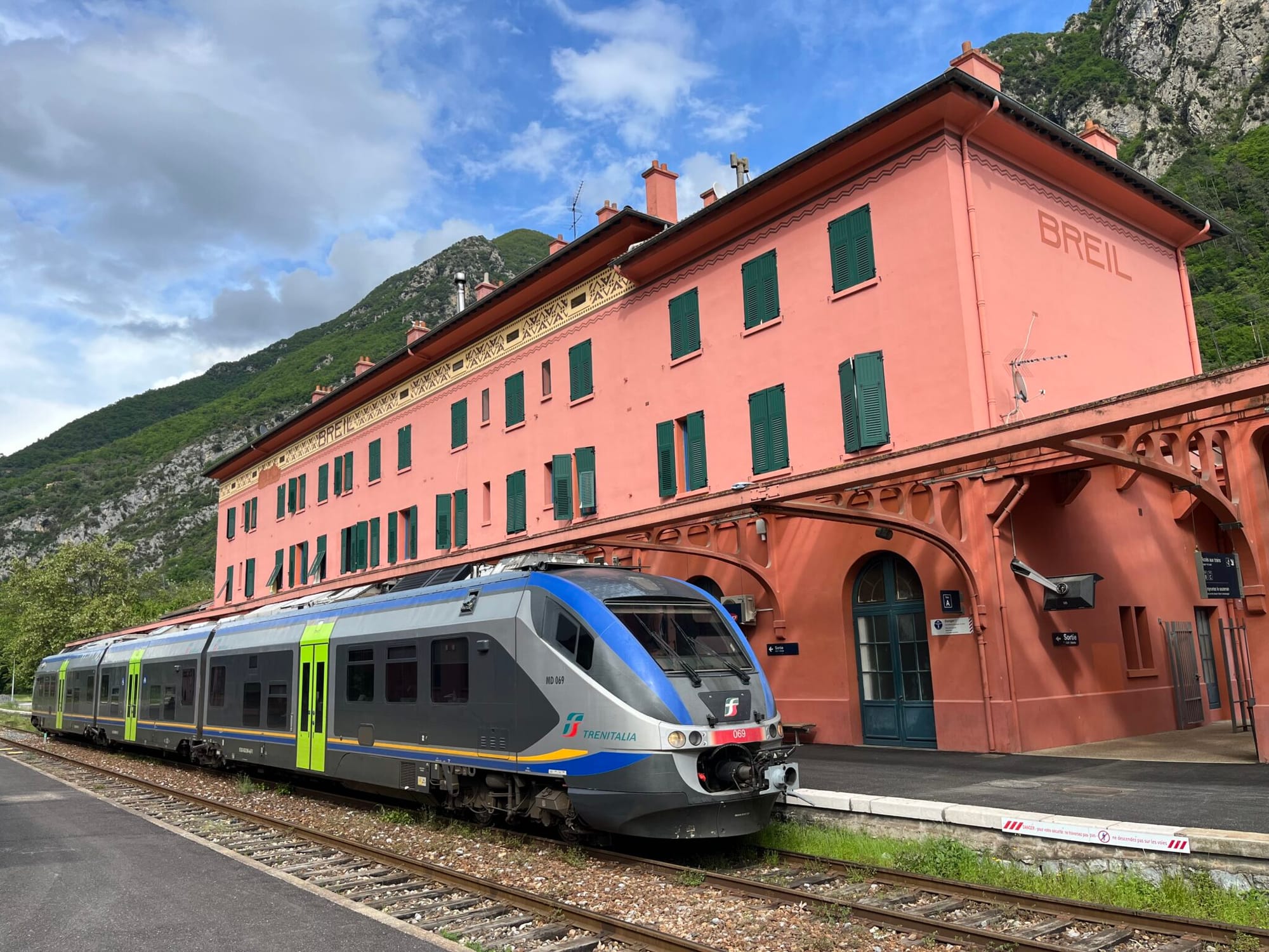 International rail ticketing that is customer unfriendly - that is the system working as intended. We need EU law to change the system.