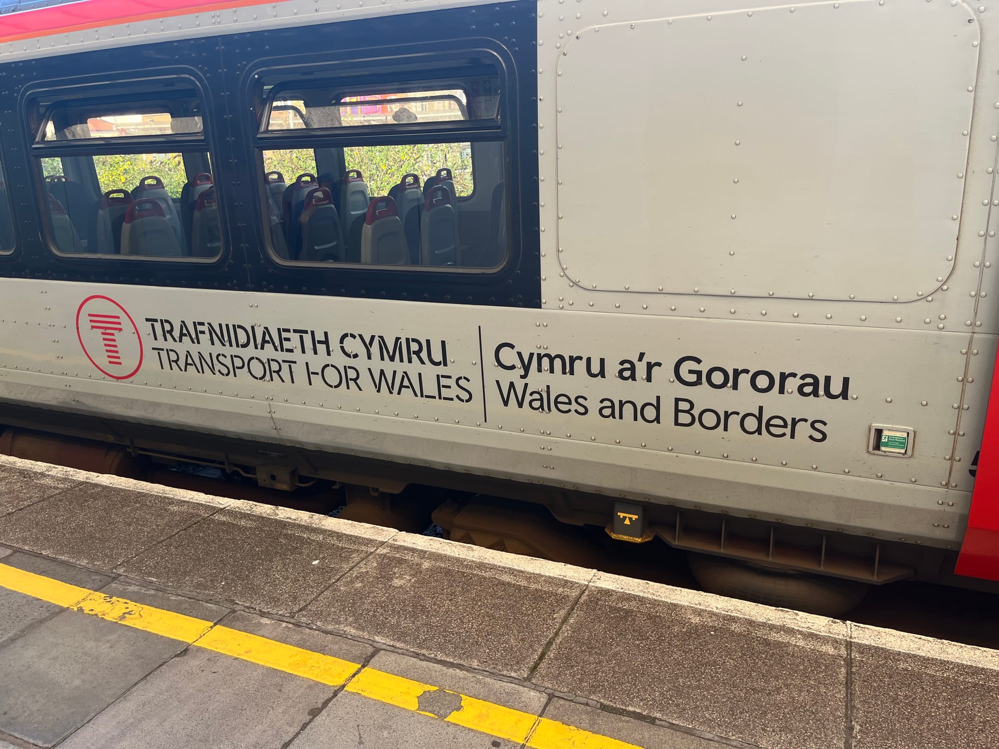 "My train is even worse than your train!" and why that is quite tiring, especially from people from Great Britain