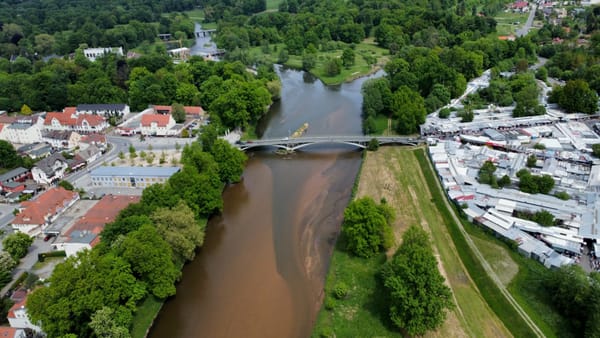 Bad Muskau - Łęknica, and the joys and tensions at the Germany - Poland border