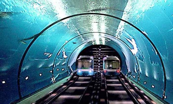 Dubai to build a rail tunnel to India