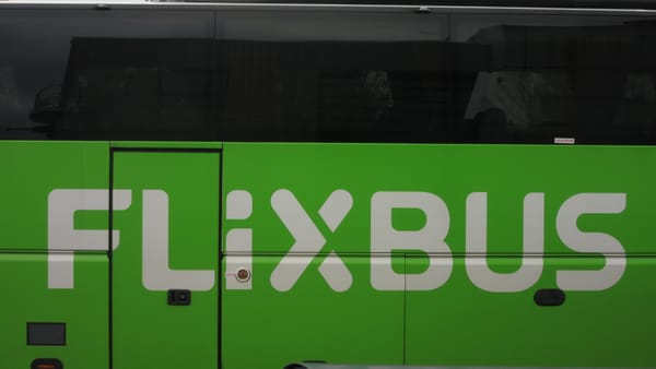 What good is live tracking data if I cannot act on it? (and how to subsequently claim compensation from Flixbus, in some circumstances)