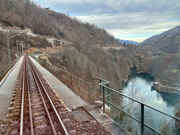 "here’s what a joined-up 21st-century [train] network needs" - trying to give some answers