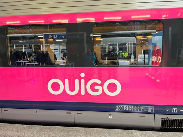 In this peculiar world of cross border railways, the new slow Bruxelles-Paris OUIGO train makes sense