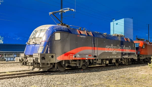 How do you book an Austrian train (ÖBB Nightjet) from Germany to Switzerland?