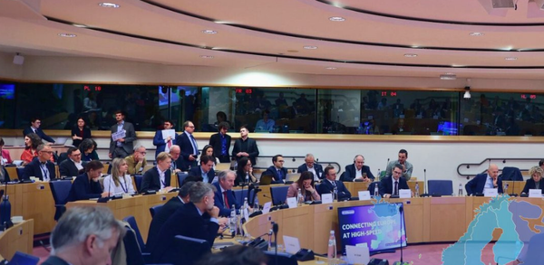 Renfe, why should we trust a word you say about ticketing?