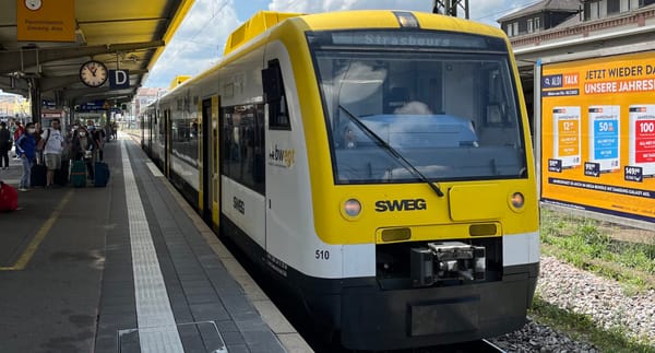 Deutschlandticket nach / à / to Strasbourg