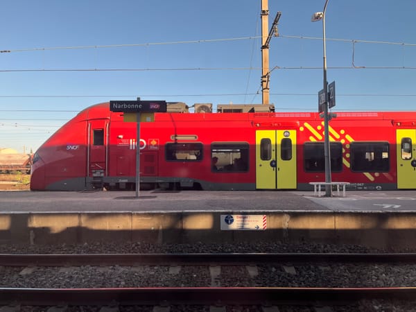 SNCF. Is this public service?