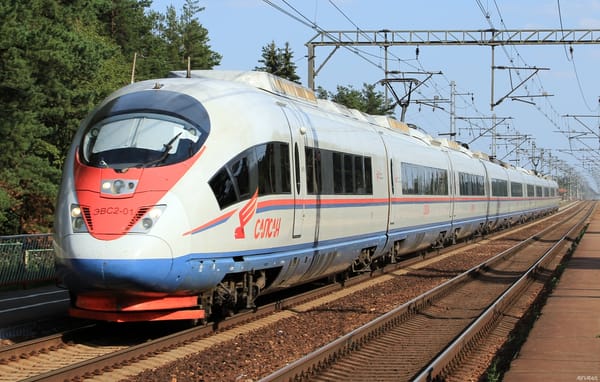 How to avoid using inappropriate stock photos of trains